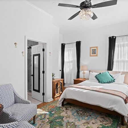 Flora House Denver Bagian luar foto