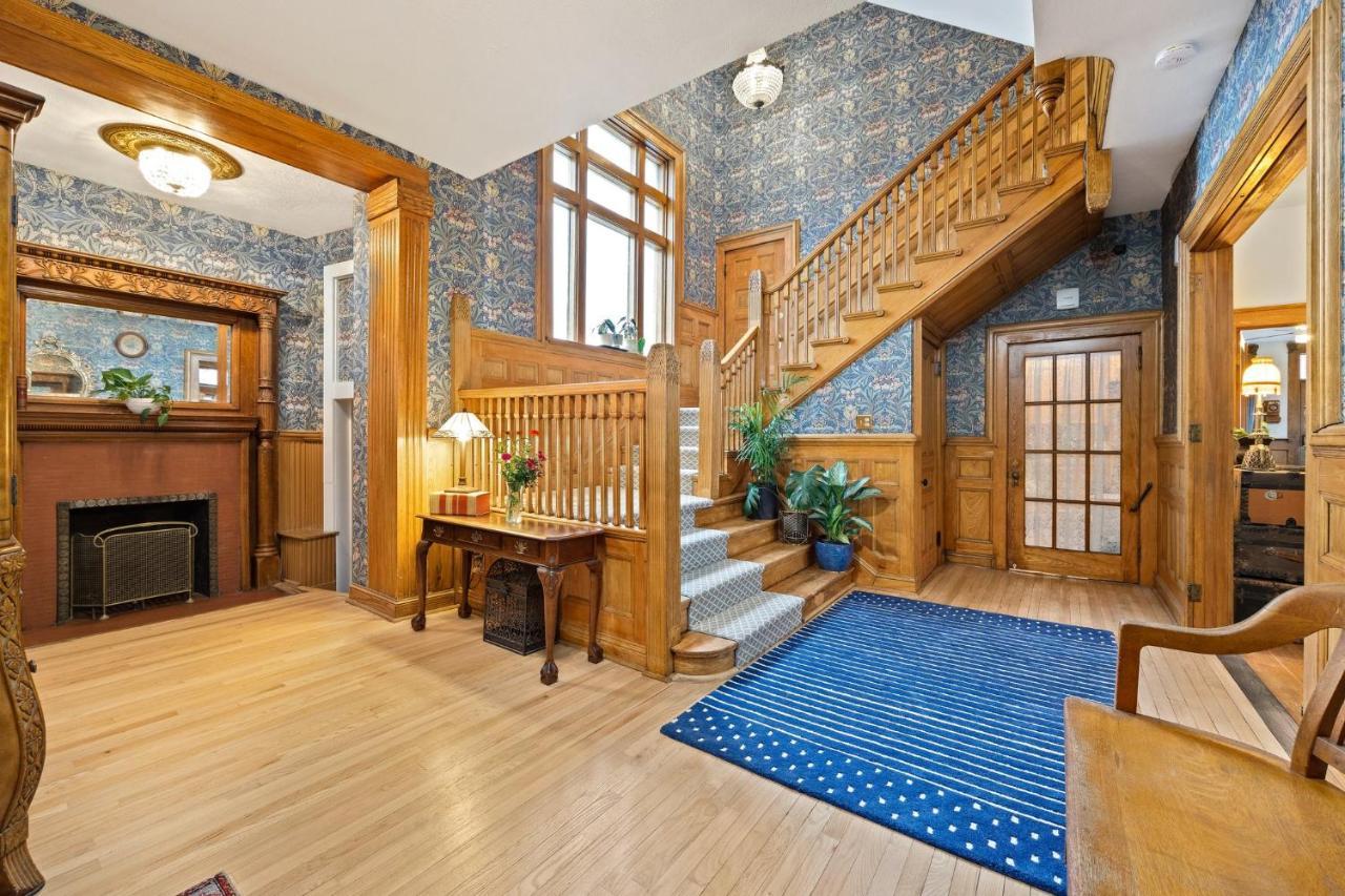 Flora House Denver Bagian luar foto